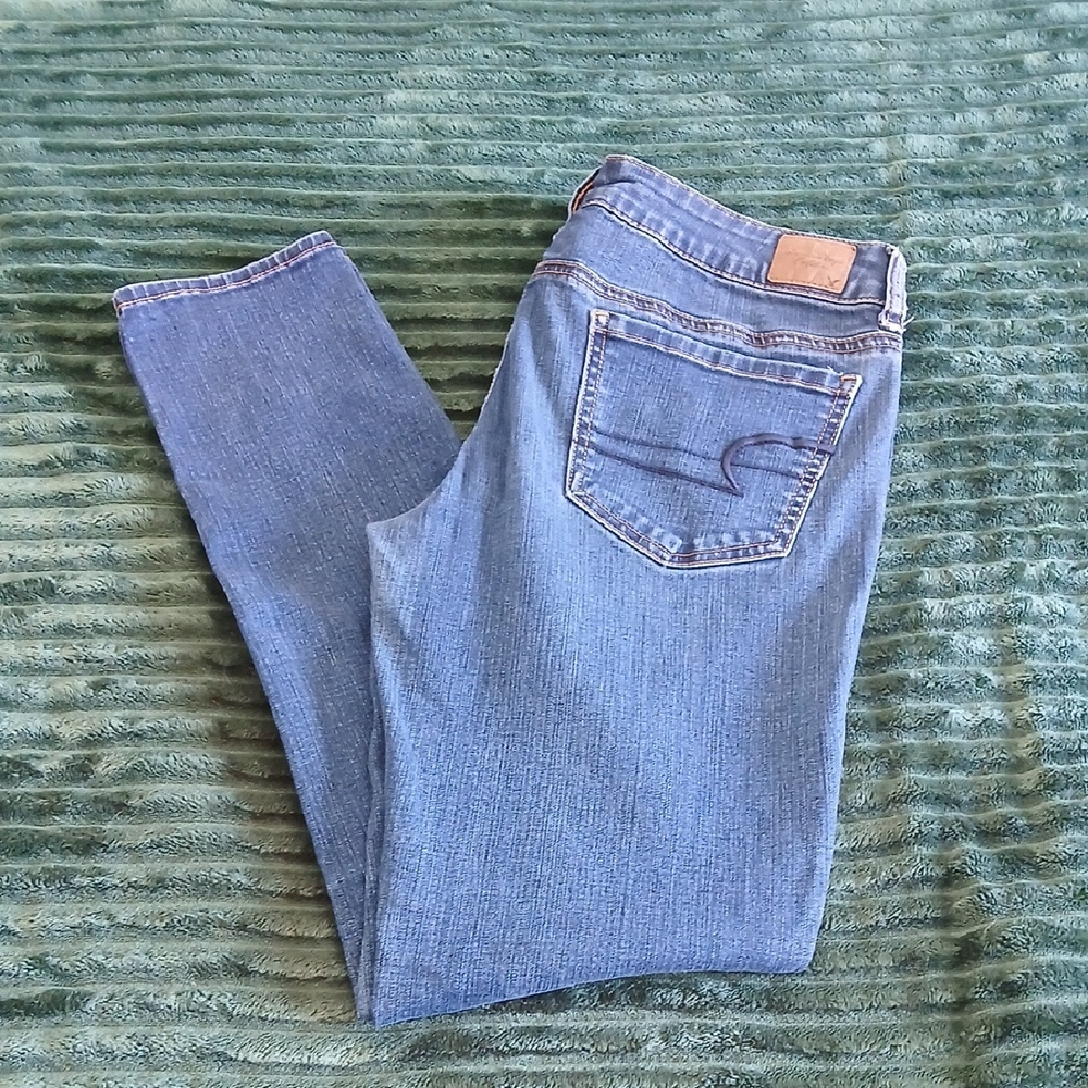 American Eagle Classic Blue Denim Jeans